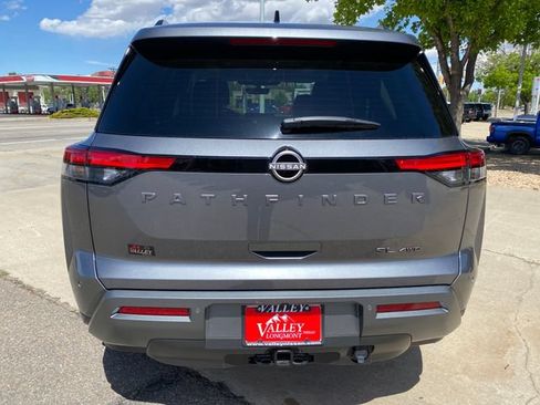 New 2026 Nissan Pathfinder SL AWD/4WD image 4