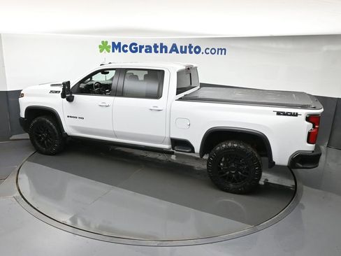 Used 2025 Chevrolet Silverado 2500 LTZ w/ LTZ Plus Package image 20