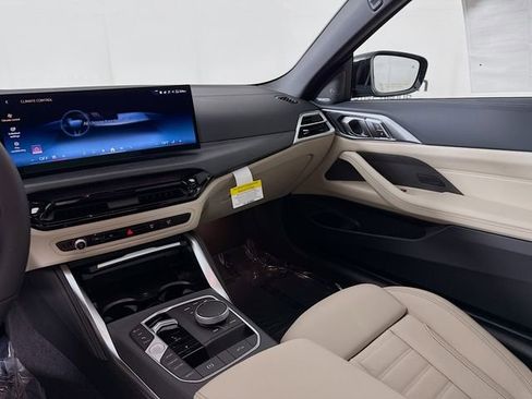 New 2027 BMW 430i xDrive Convertible AWD/4WD image 24