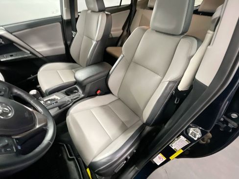 Used 2018 Toyota RAV4 Platinum image 20