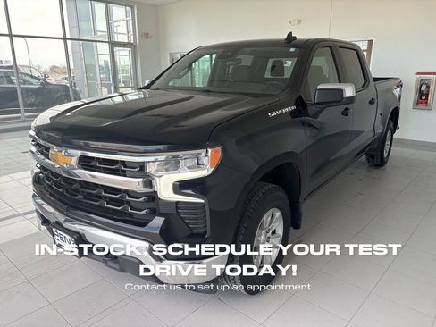 Used 2022 Chevrolet Silverado 1500 LT w/ Work Truck Package AWD/4WD image 1