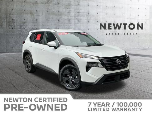 Used 2026 Nissan Rogue SV w/ Cold Weather Package FWD image 1