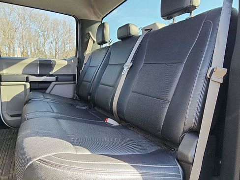 Used 2017 Ford F250 XLT image 21