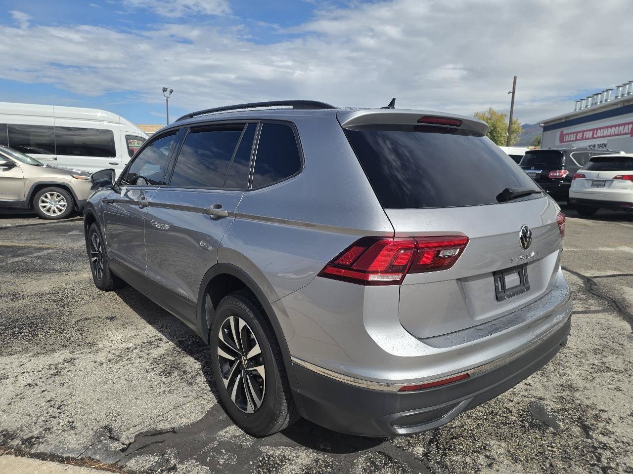 Used 2024 Volkswagen Tiguan S AWD/4WD image 3