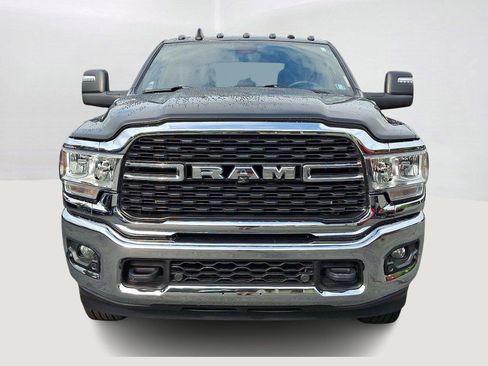 Used 2024 RAM 3500 Big Horn w/ Towing Technology Group AWD/4WD image 2
