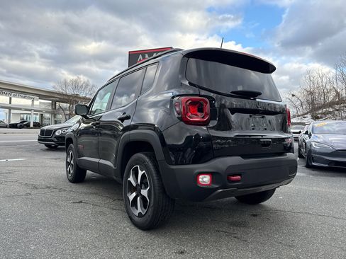 Used 2019 Jeep Renegade Trailhawk image 5