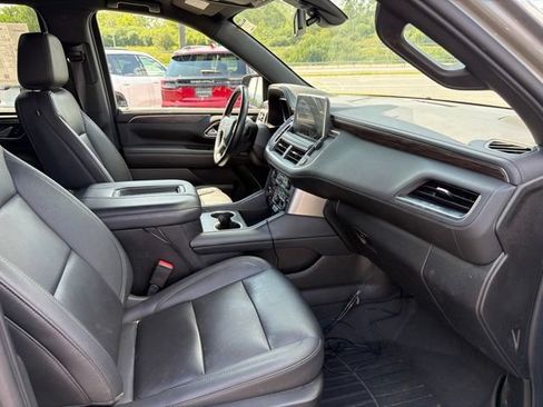 Used 2022 Chevrolet Tahoe LT AWD/4WD image 10