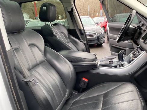Used 2017 Land Rover Range Rover Sport HSE image 15