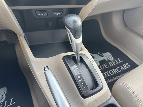 Used 2012 Honda Civic EX-L image 39
