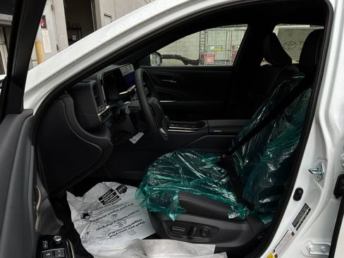 New 2026 Toyota Crown XLE image 9