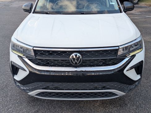 Used 2024 Volkswagen Taos S image 12