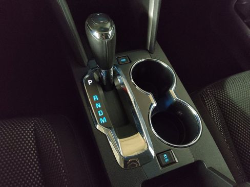 Used 2017 Chevrolet Equinox LT w/ Convenience Package image 26