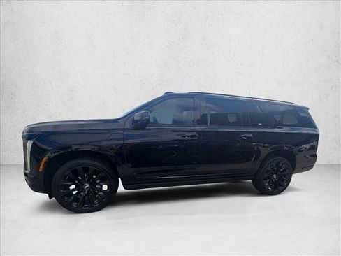 Used 2025 Cadillac Escalade ESV Sport Platinum w/ LPO, ONYX Package image 8