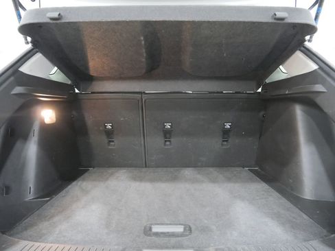 Used 2025 Chevrolet Trax LT image 24