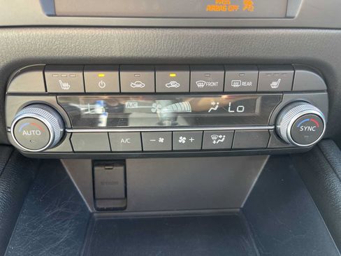 Used 2020 MAZDA CX-5 Touring FWD image 17