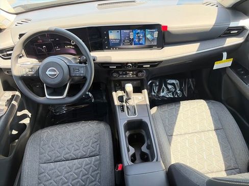 New 2026 Nissan Kicks SV w/ Charging Package image 15