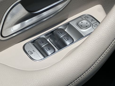 Certified 2022 Mercedes-Benz GLE 350 4MATIC image 20