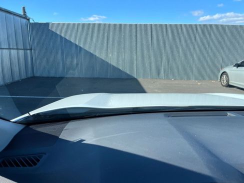 Used 2025 Toyota RAV4 LE image 33