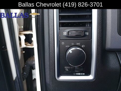 Used 2013 RAM 2500 SLT AWD/4WD image 18