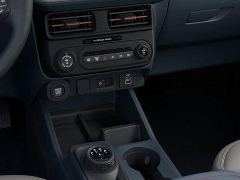 New 2026 Ford Maverick Lariat image 16