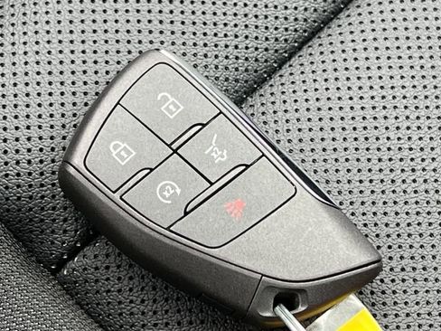 New 2026 Chevrolet Blazer EV LT AWD/4WD image 28