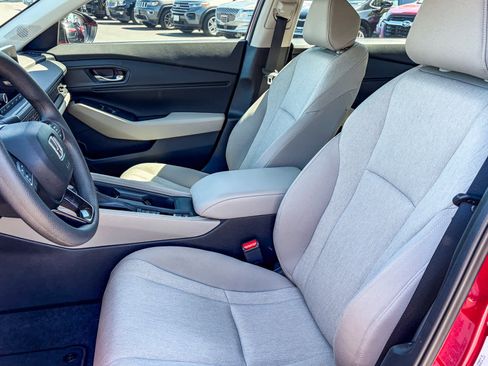 Used 2024 Honda Accord EX image 17