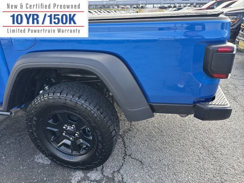 Used 2023 Jeep Gladiator Mojave w/ Trailer Tow Package image 10
