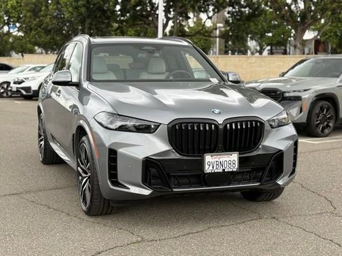 Used 2026 BMW X5 sDrive40i w/ M Sport Package image 5