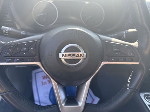 Used 2023 Nissan Sentra SV w/ All-Weather Package image 17