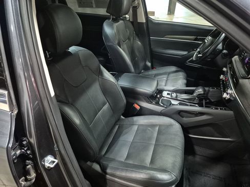 Used 2022 Kia Telluride EX w/ Towing Package FWD image 29