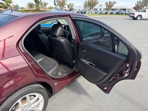 Used 2011 Ford Fusion SEL w/ 301A Rapid Spec Order Code FWD image 11