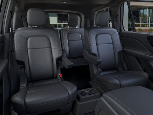 New 2025 Lincoln Aviator Reserve w/ Equipment Group 201A image 11