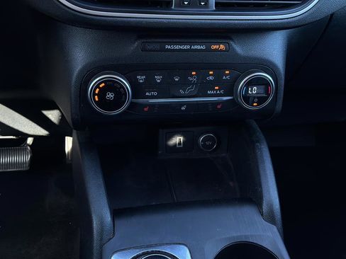 Used 2020 Ford Escape SEL FWD image 20