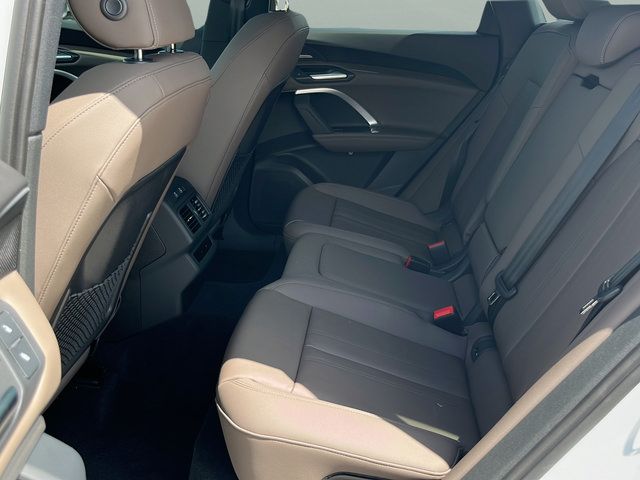 New 2026 Audi Q5 Premium Plus AWD/4WD image 18