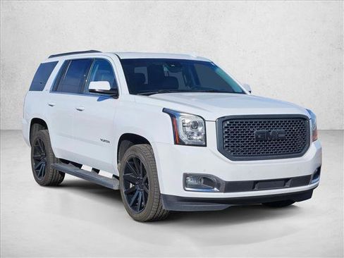 Used 2017 GMC Yukon SLT w/ Open Road Package image 3