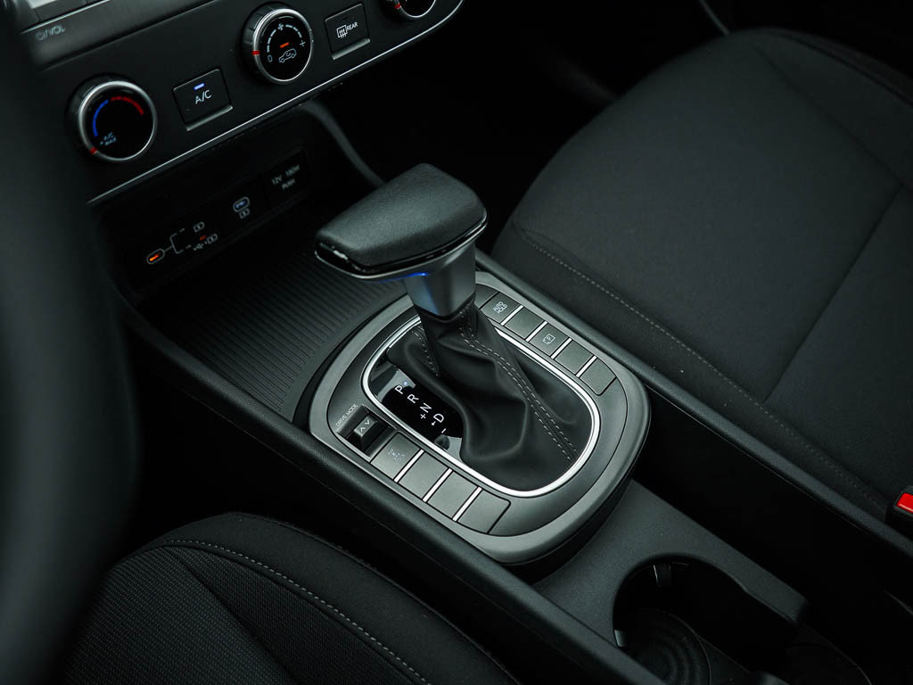 New 2027 Hyundai Kona SE AWD/4WD image 25