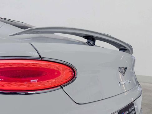 Used 2020 Bentley Continental GT V8 image 48