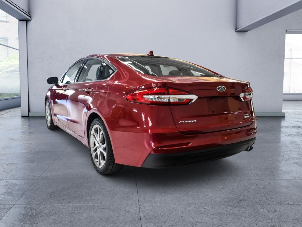 Used 2020 Ford Fusion SEL FWD image 6
