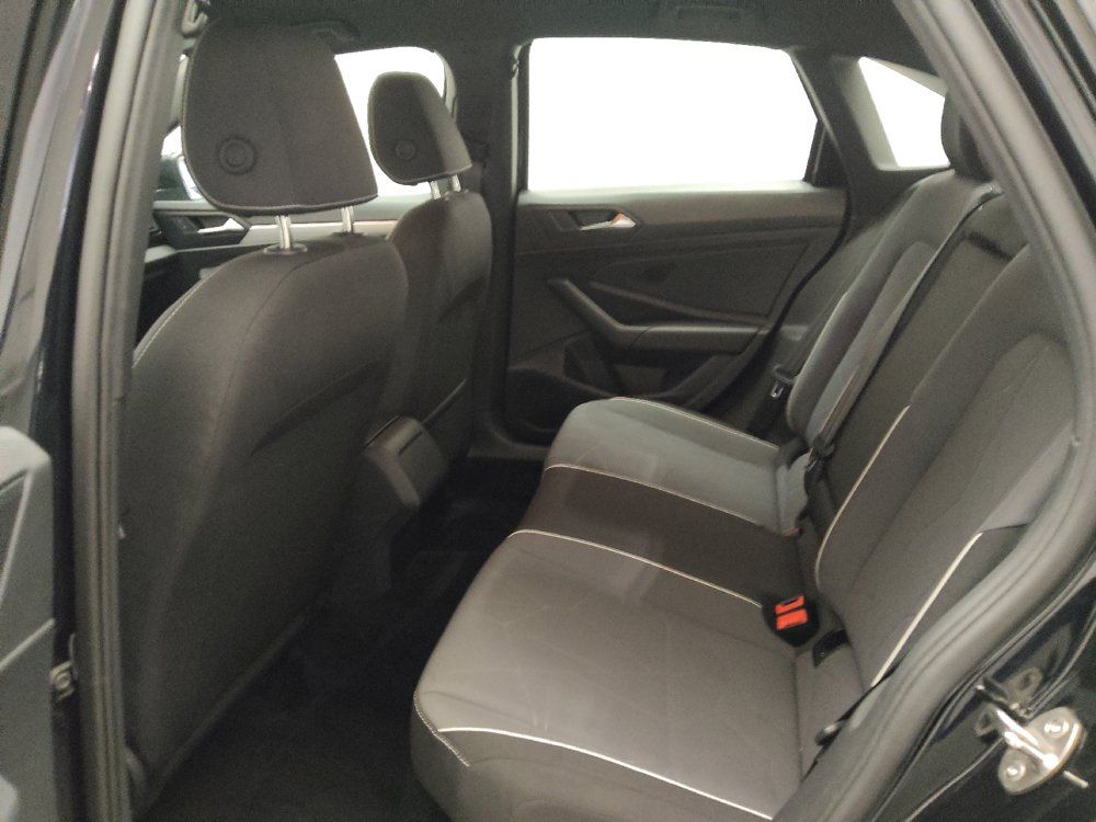 Used 2025 Volkswagen Jetta Sport FWD image 18