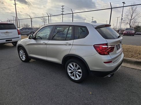 Used 2017 BMW X3 xDrive28i image 5