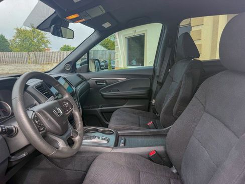 Used 2022 Honda Pilot Sport image 5
