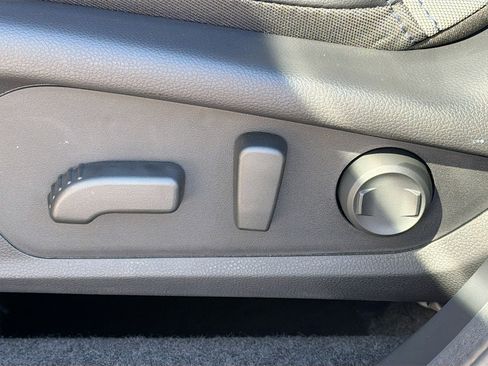 New 2026 Subaru Forester Premium image 25