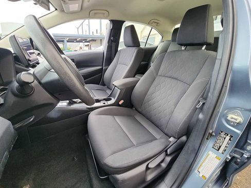 Used 2023 Toyota Corolla LE image 12