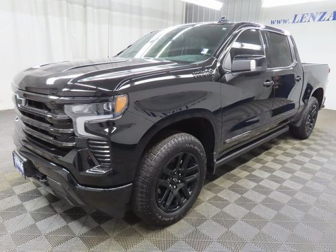 Used 2025 Chevrolet Silverado 1500 High Country w/ Midnight Edition image 6