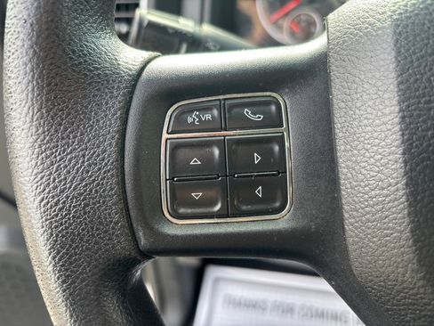 Used 2017 RAM 1500 Classic SLT image 16