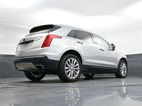 Used 2017 Cadillac XT5 Platinum image 26