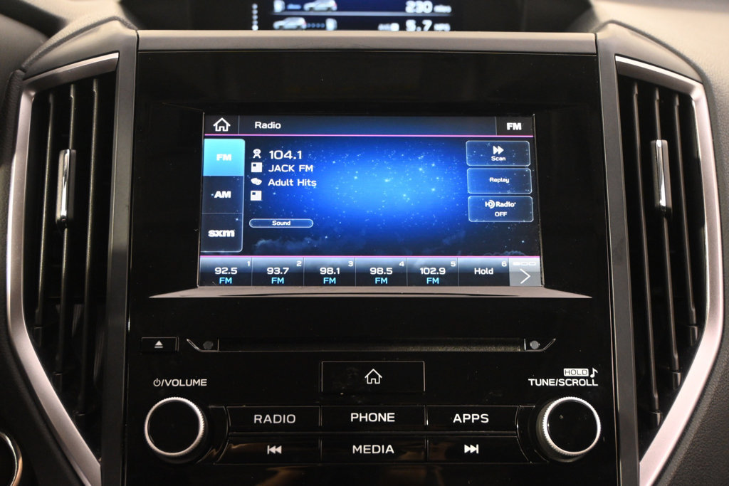 Used 2019 Subaru Forester Premium AWD/4WD image 28