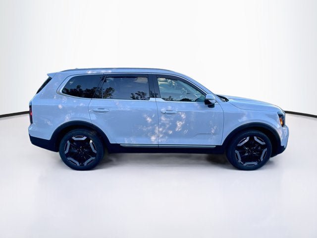 Certified 2024 Kia Telluride EX AWD/4WD image 4