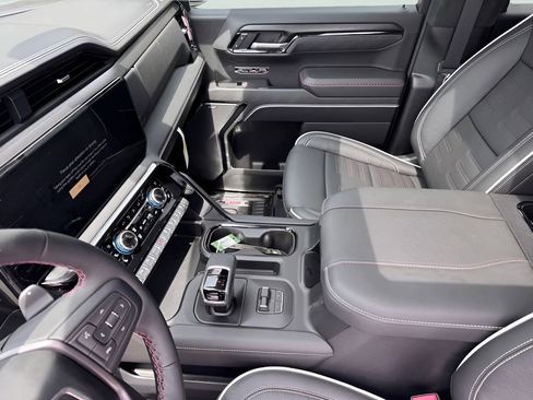 New 2026 GMC Sierra 1500 AT4X AWD/4WD image 9