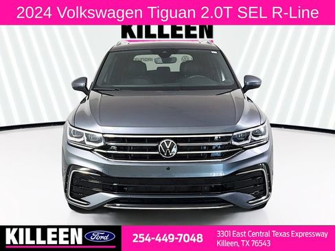 Used 2024 Volkswagen Tiguan SEL R-Line AWD/4WD image 2